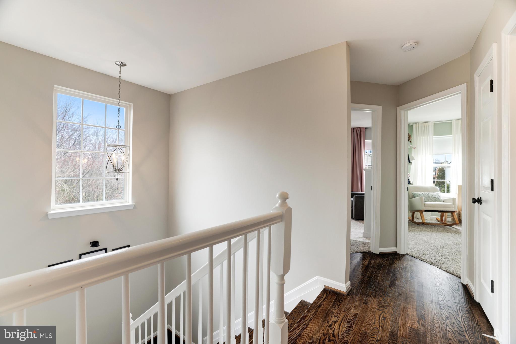 1190 Cambria Ter NE