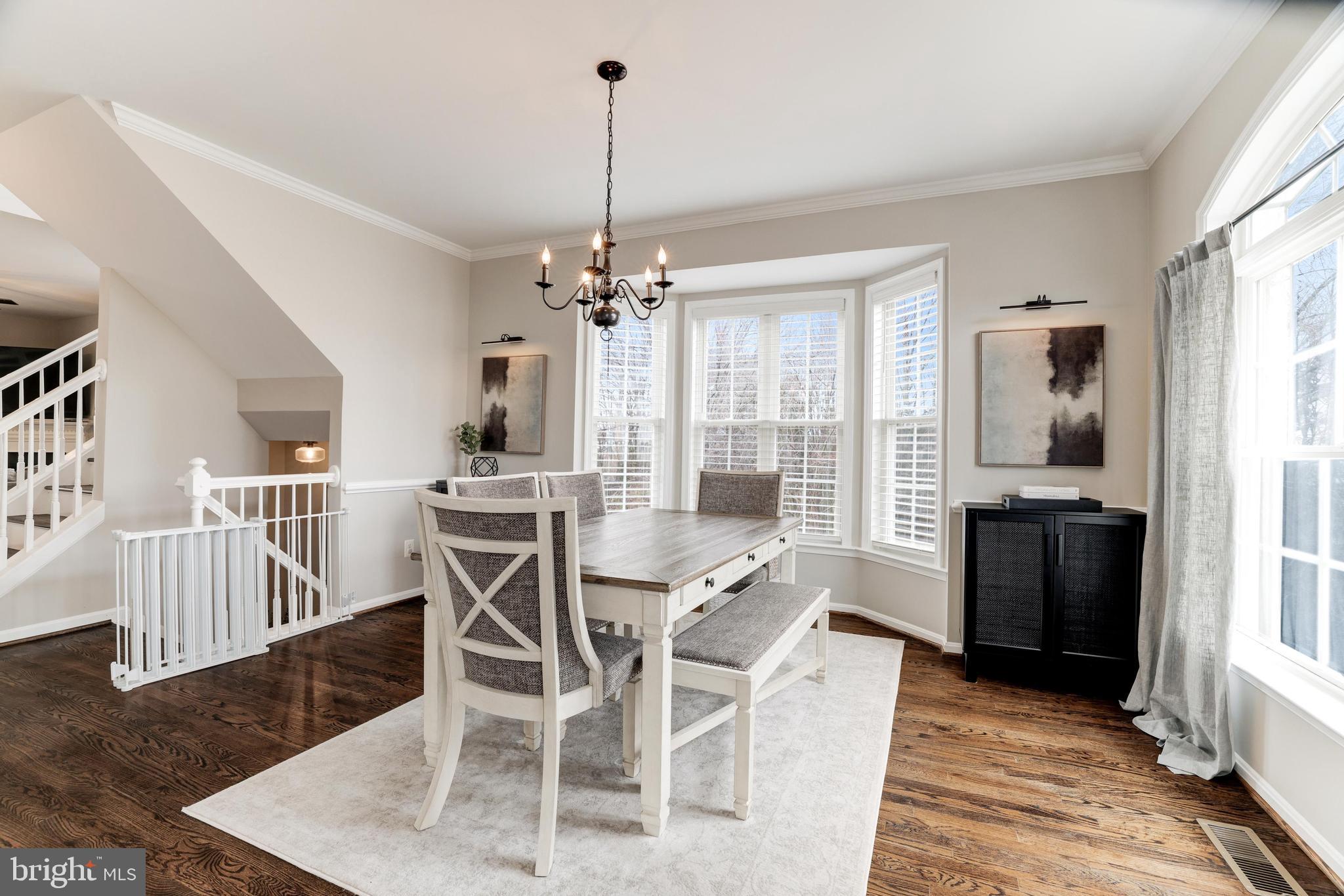 1190 Cambria Ter NE