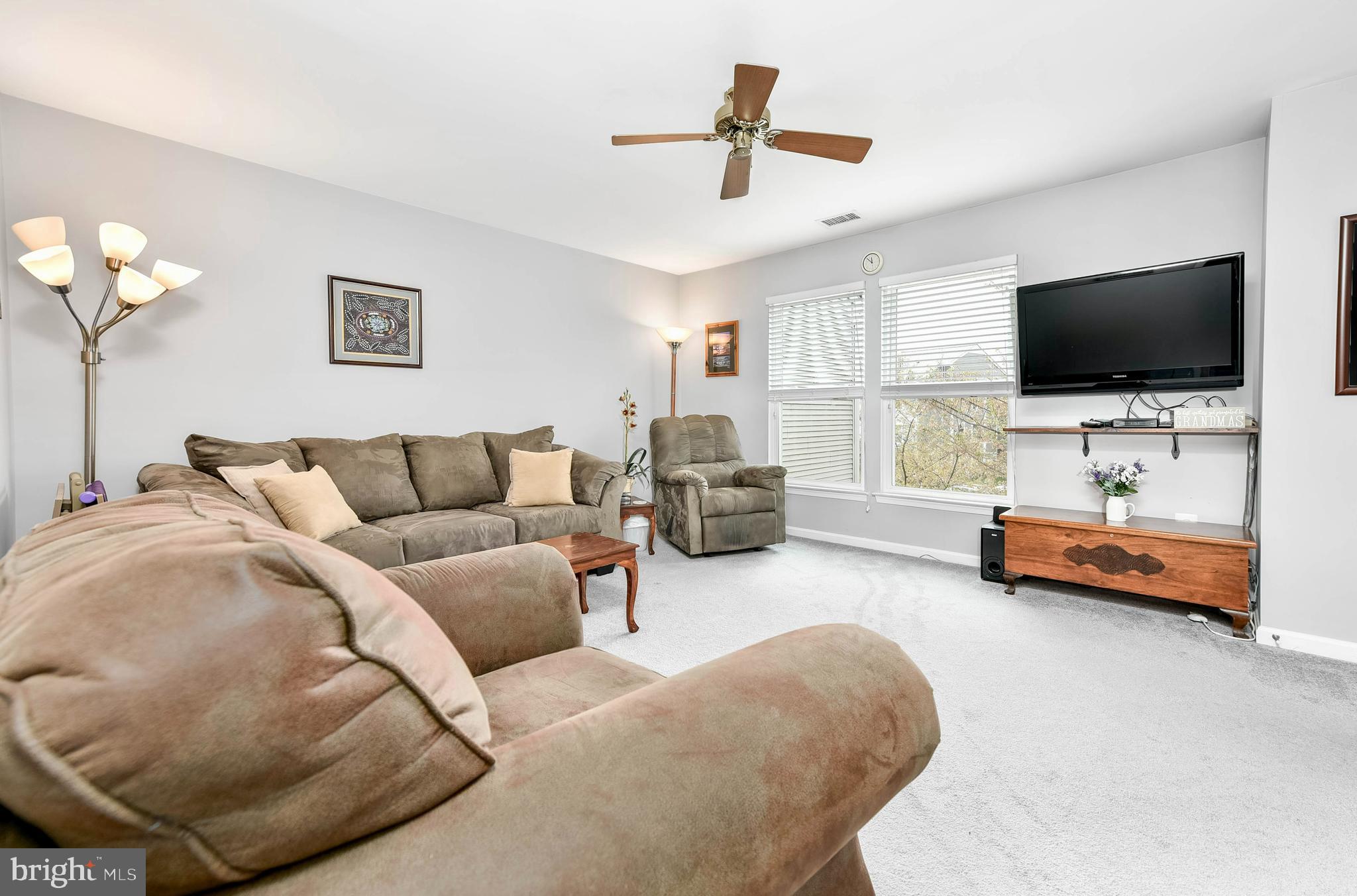 20582 SNOWSHOE SQUARE 302