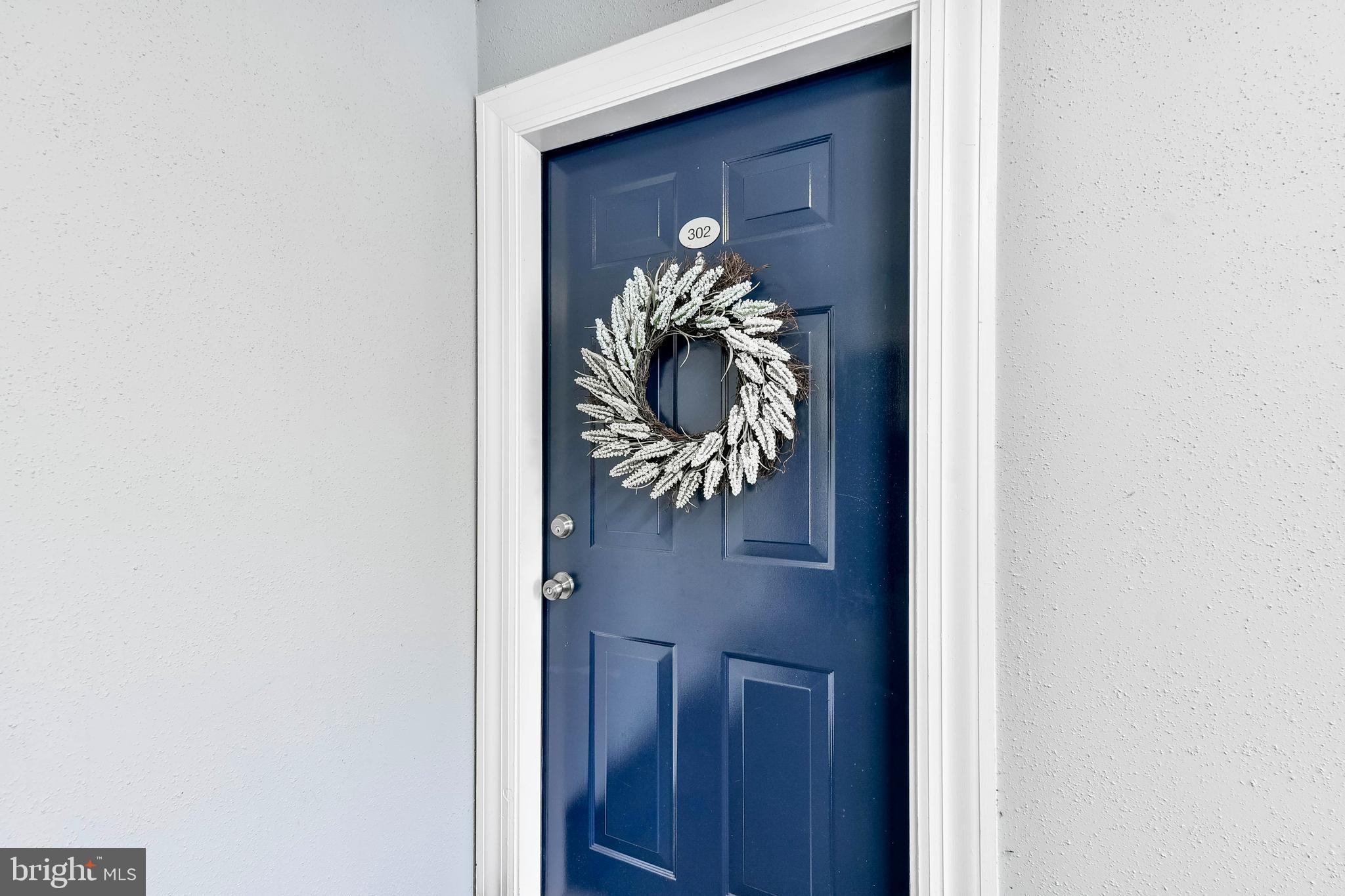 20582 SNOWSHOE SQUARE 302