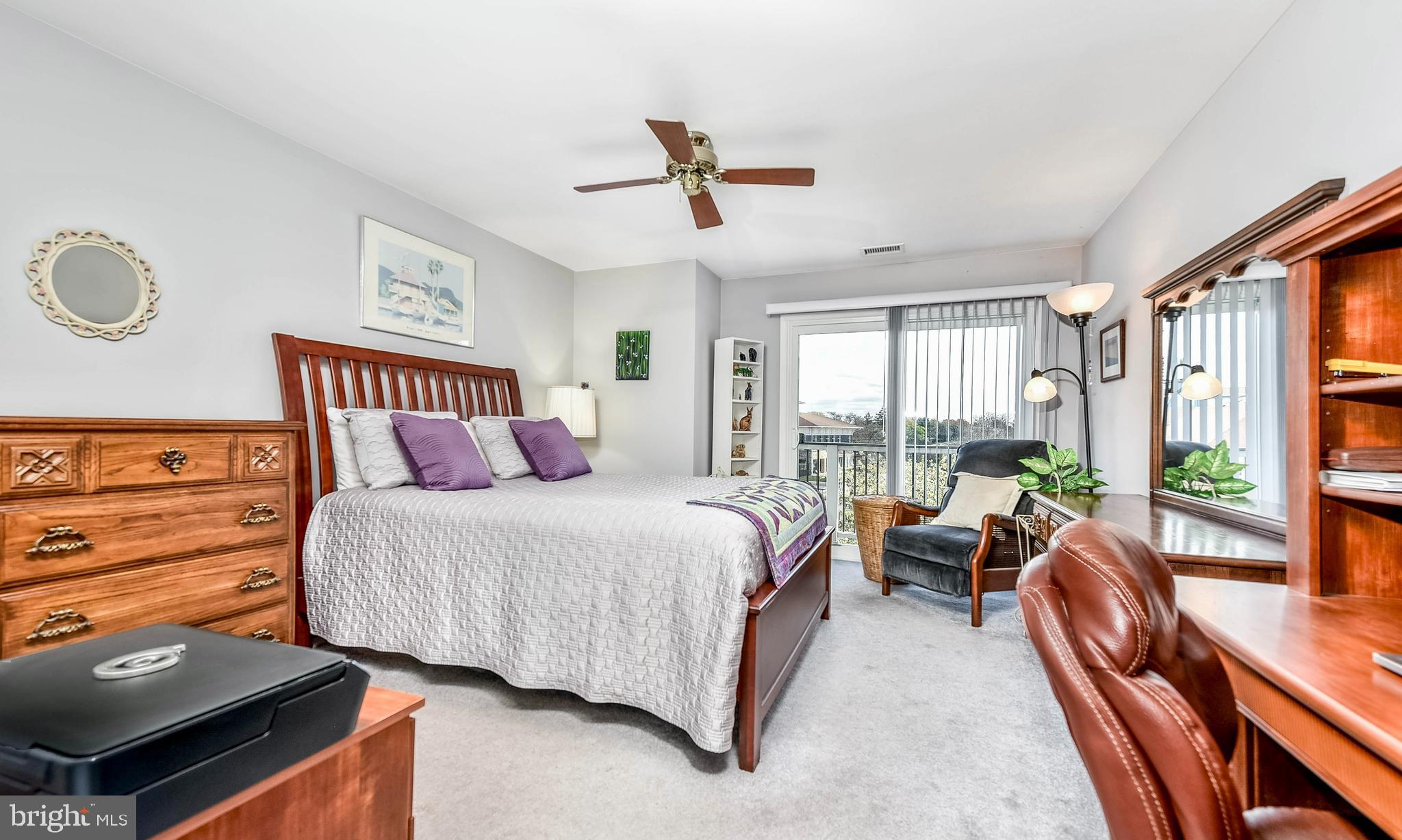 20582 SNOWSHOE SQUARE 302