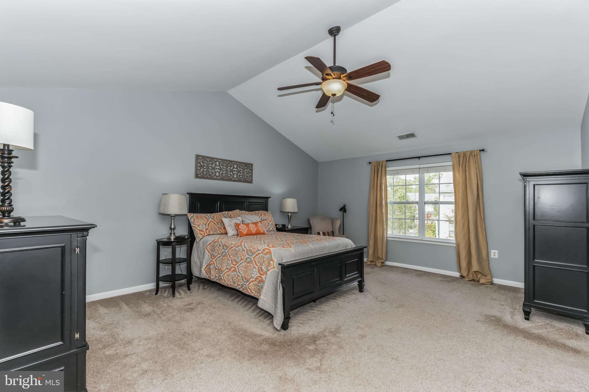 1704 REVERE COURT NE