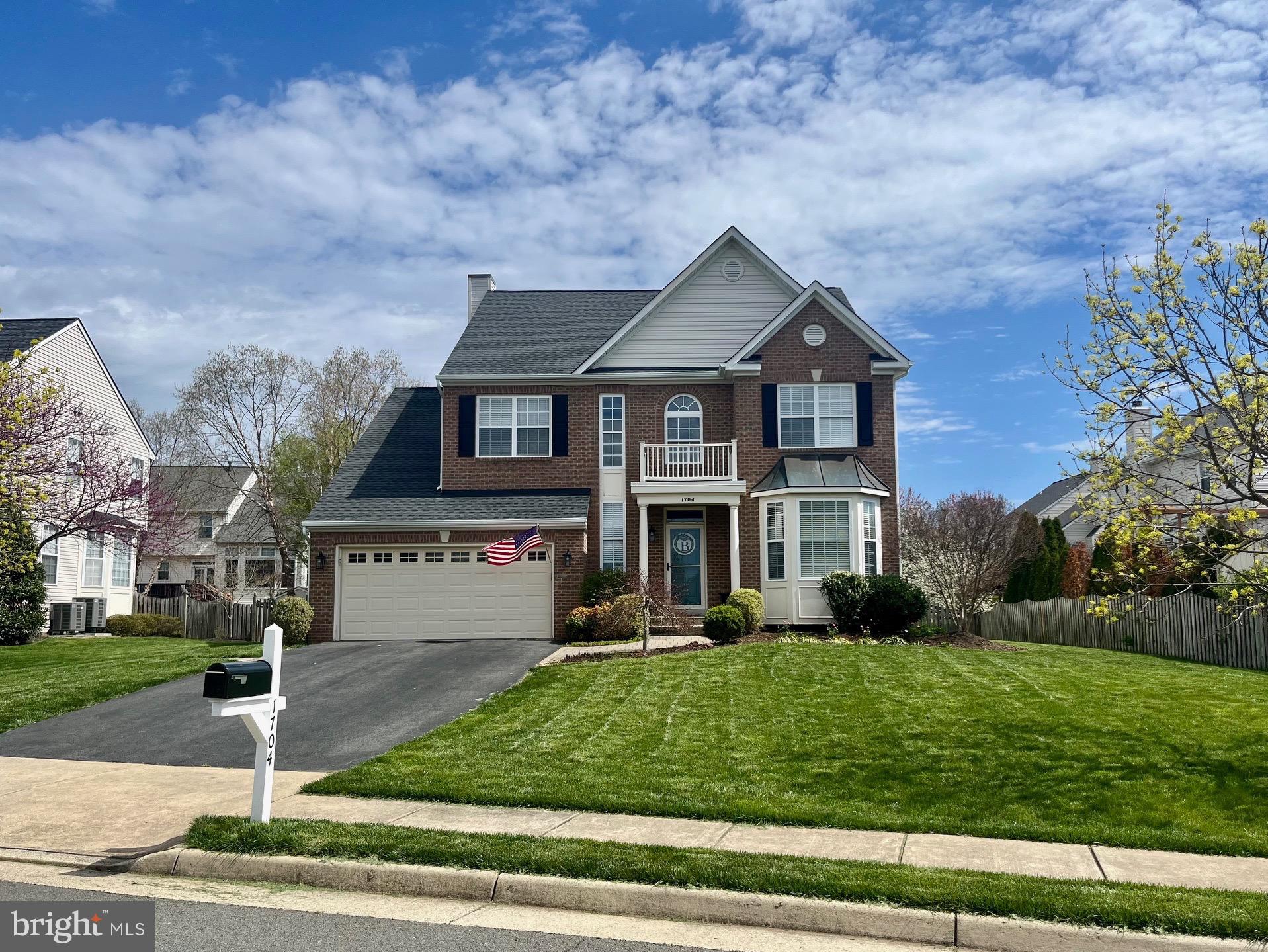 1704 REVERE COURT NE