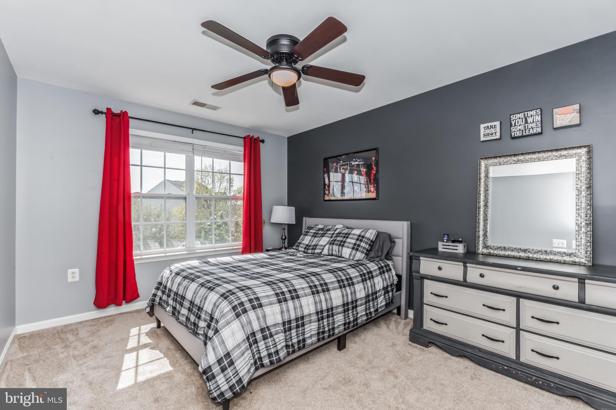 1704 REVERE COURT NE