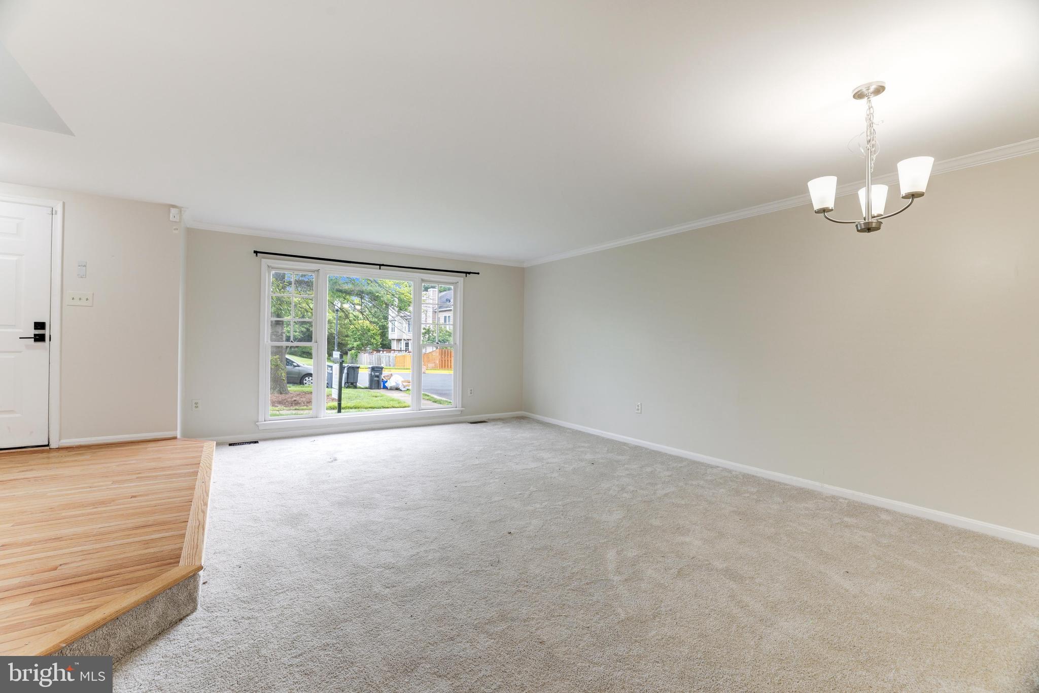 21875 Shallow Rock Sq