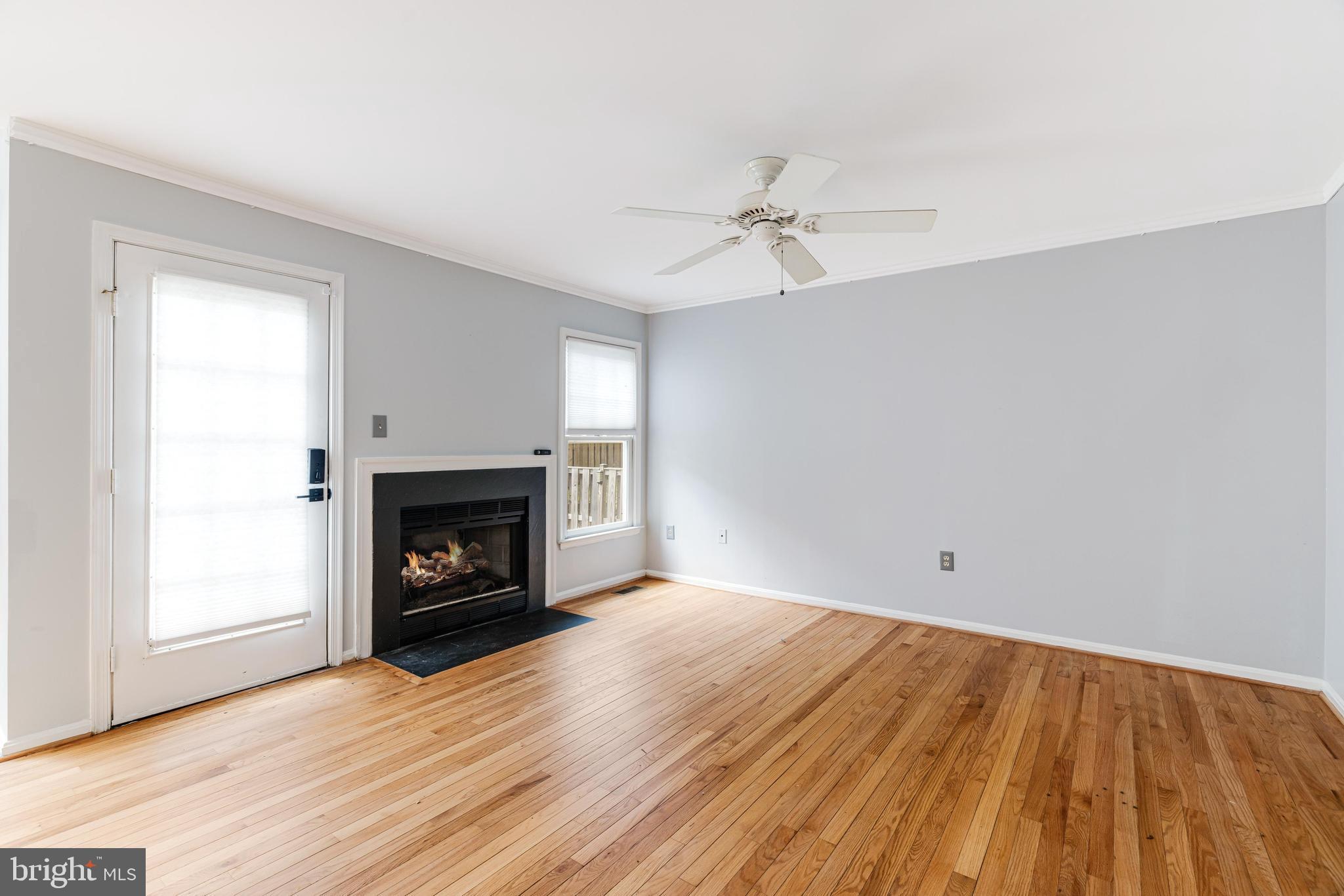 21875 Shallow Rock Sq