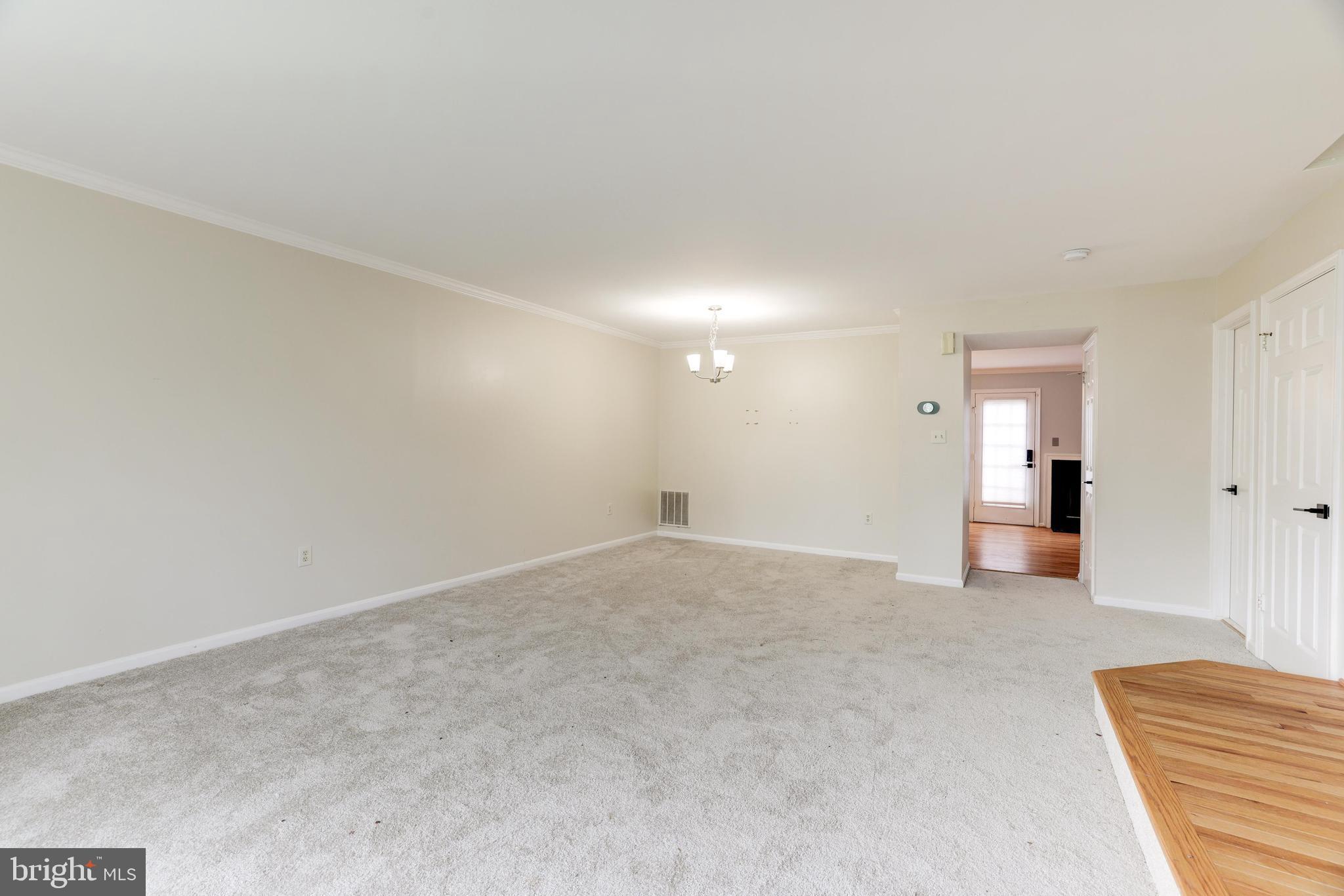 21875 Shallow Rock Sq