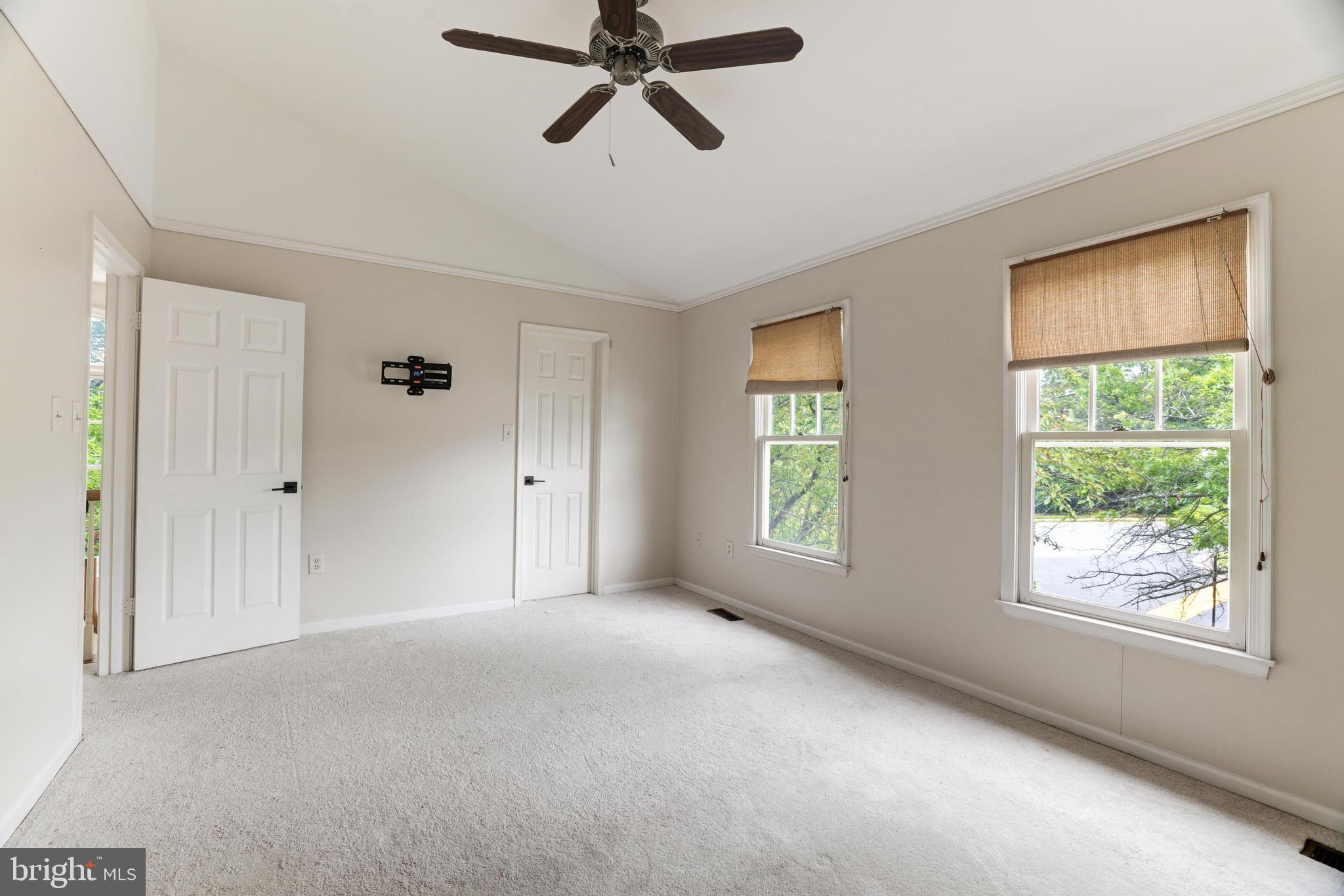 21875 Shallow Rock Sq