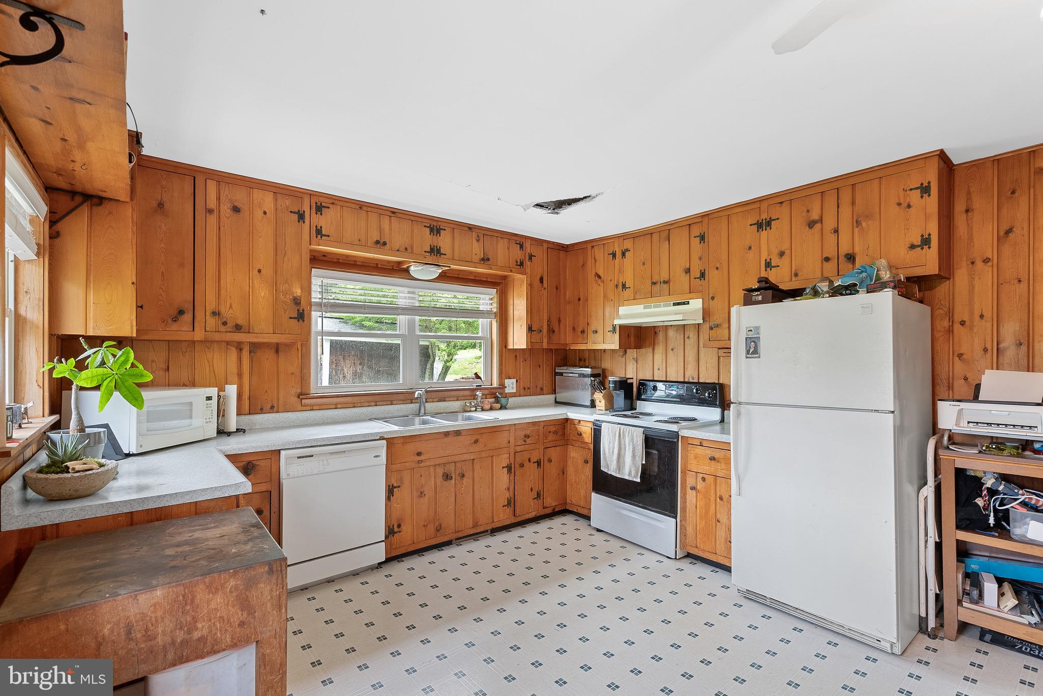 19281 HARMONY CHURCH ROAD