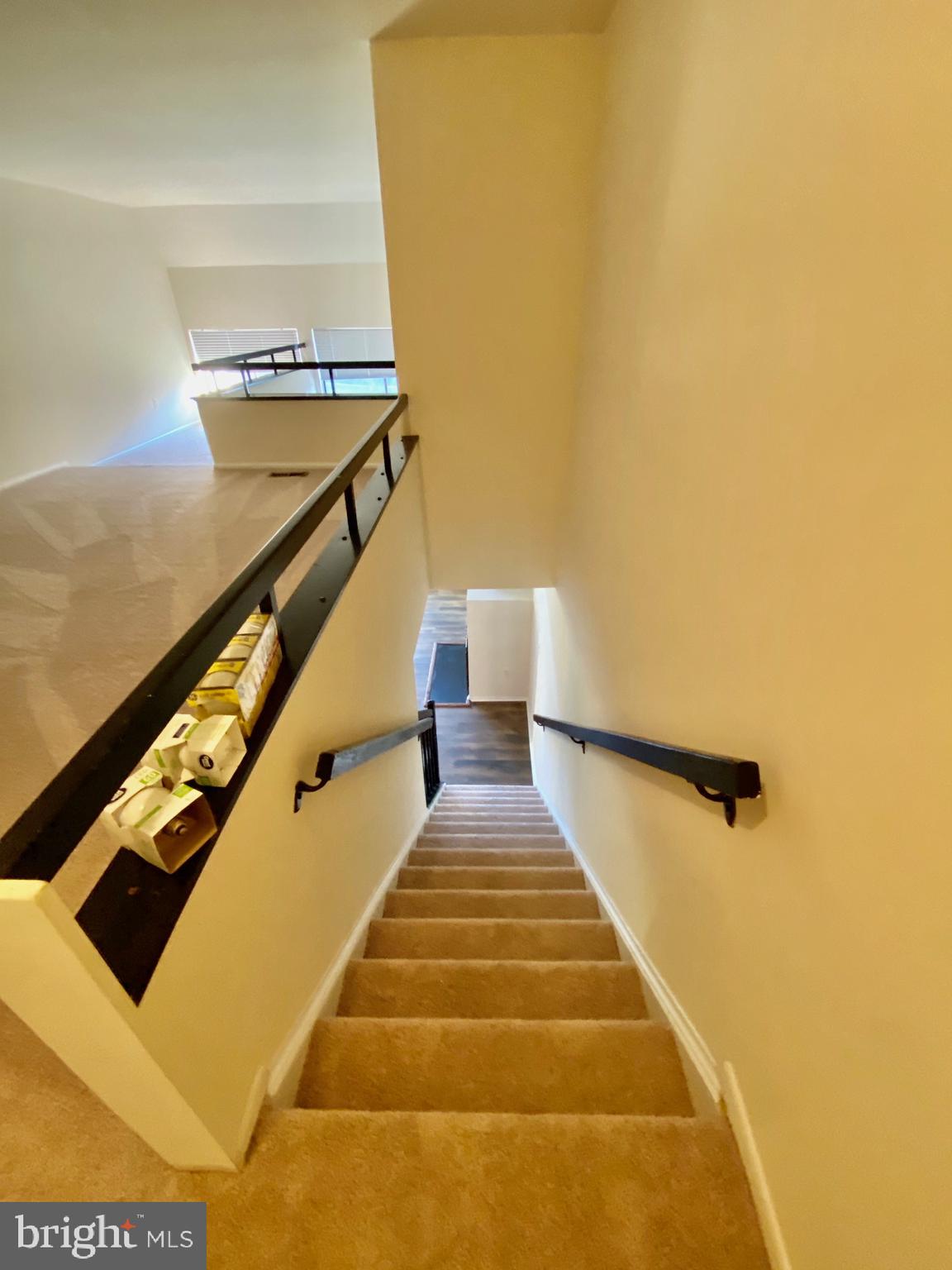 1060 NORWOOD CT