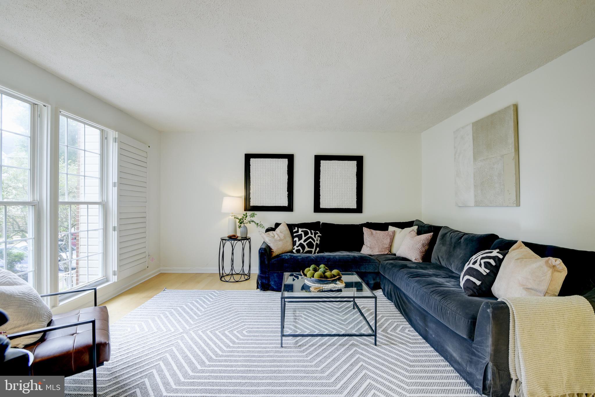 20366 Briarcliff Ter