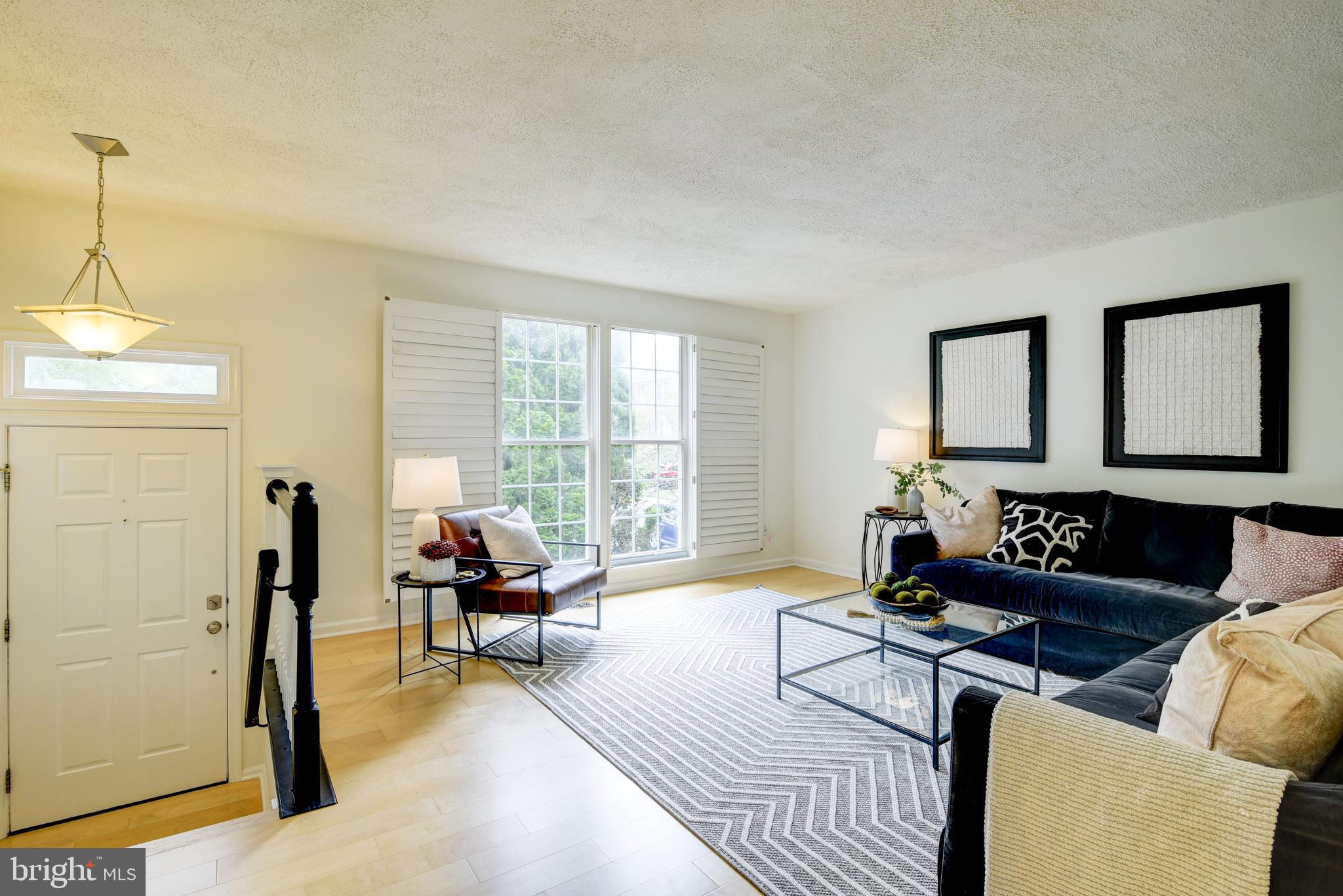 20366 Briarcliff Ter