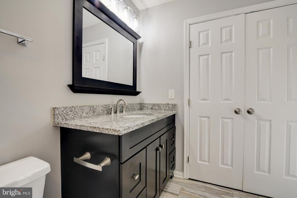 20366 Briarcliff Ter
