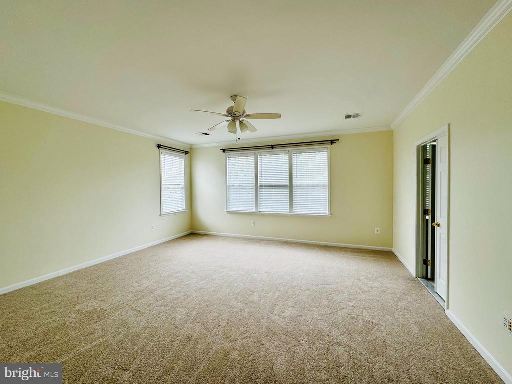 22551 MAISON CARREE SQ