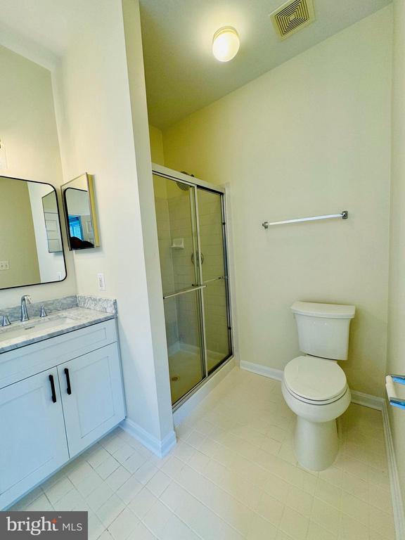 22551 MAISON CARREE SQ