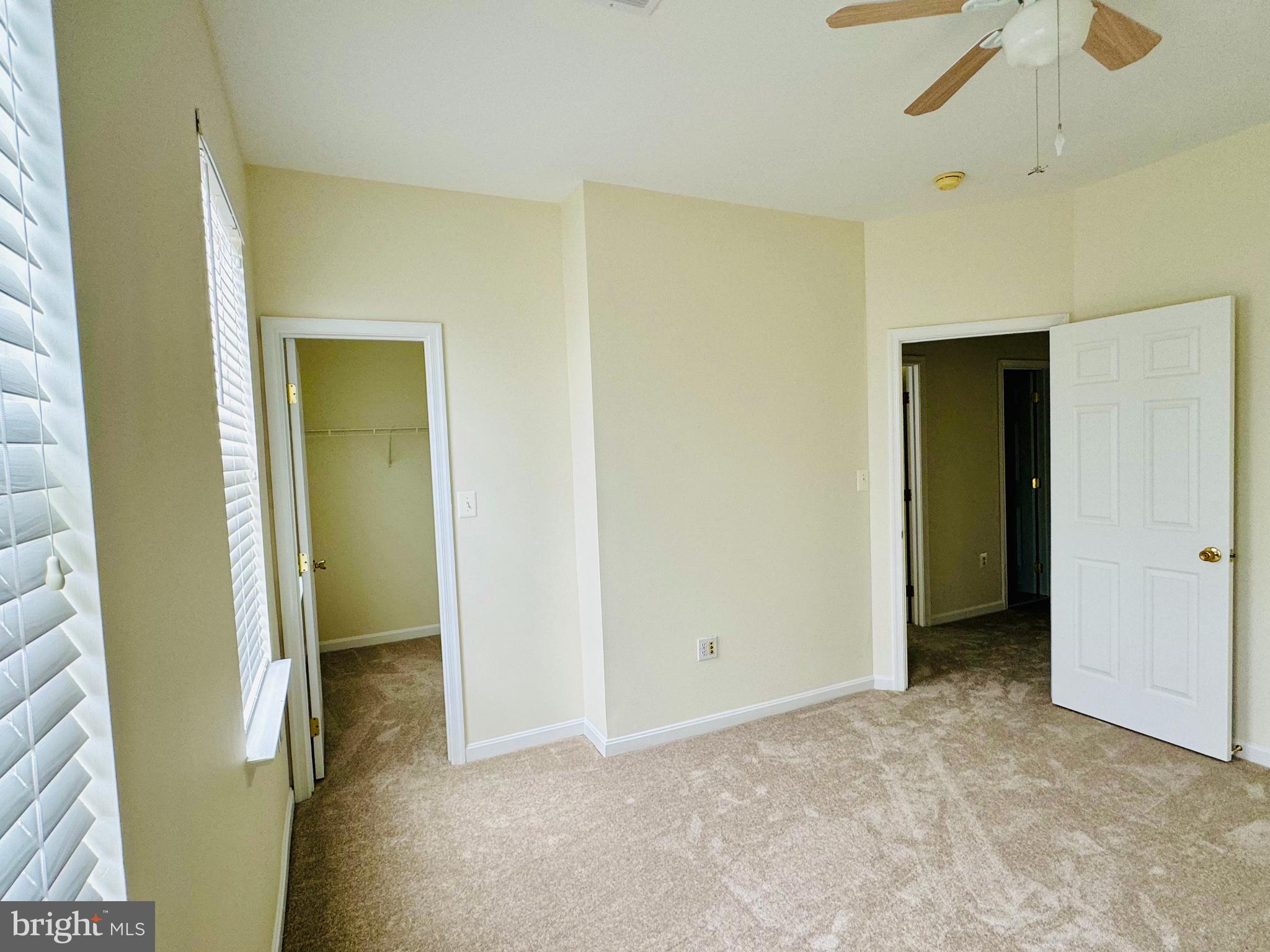 22551 MAISON CARREE SQ