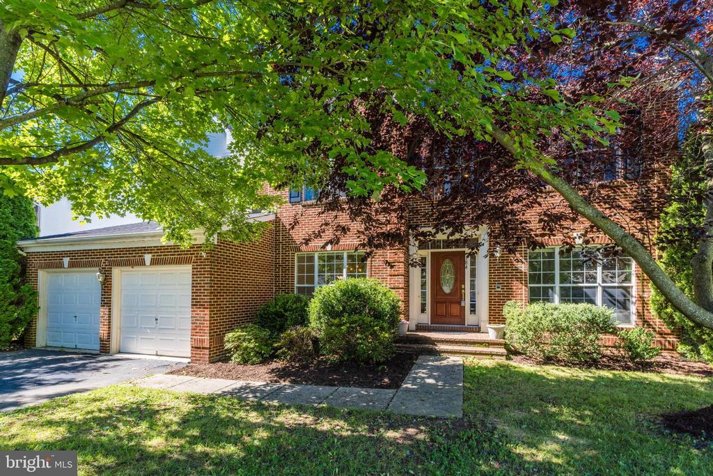 184 Alpine Dr SE