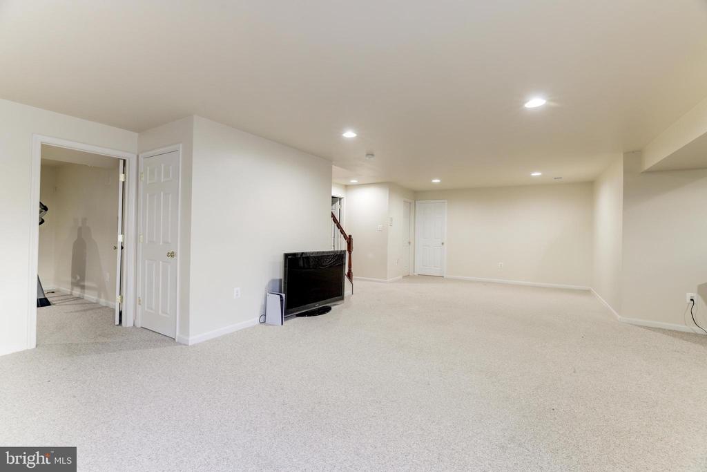 184 Alpine Dr SE
