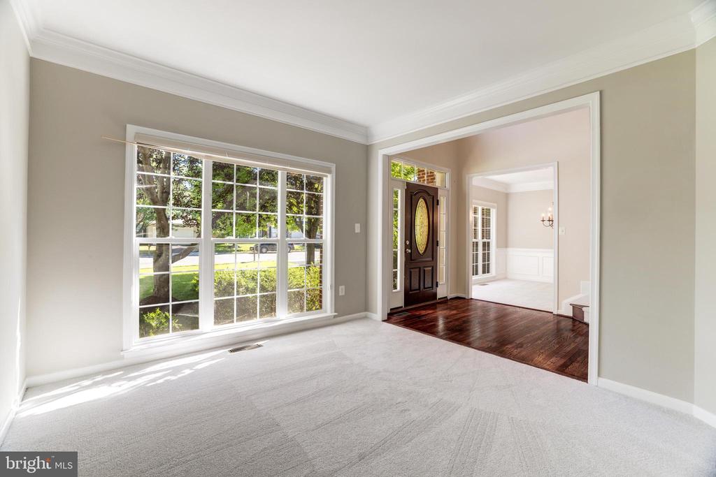 184 Alpine Dr SE