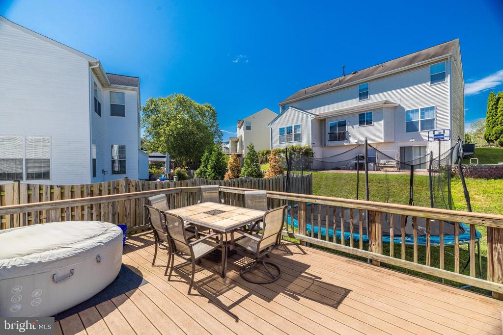 184 Alpine Dr SE