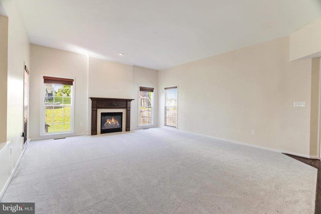 184 Alpine Dr SE