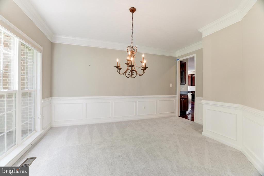 184 Alpine Dr SE