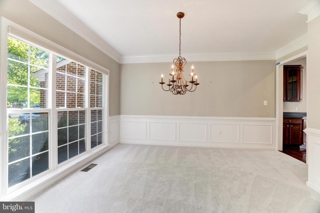 184 Alpine Dr SE