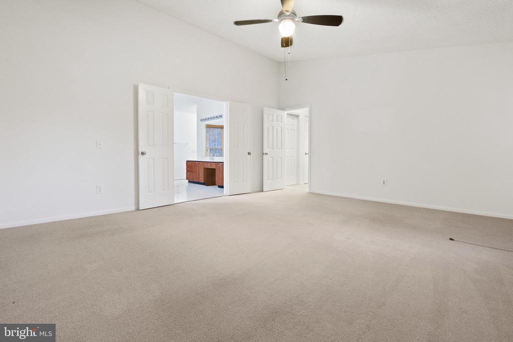 30104 Merchant Ct