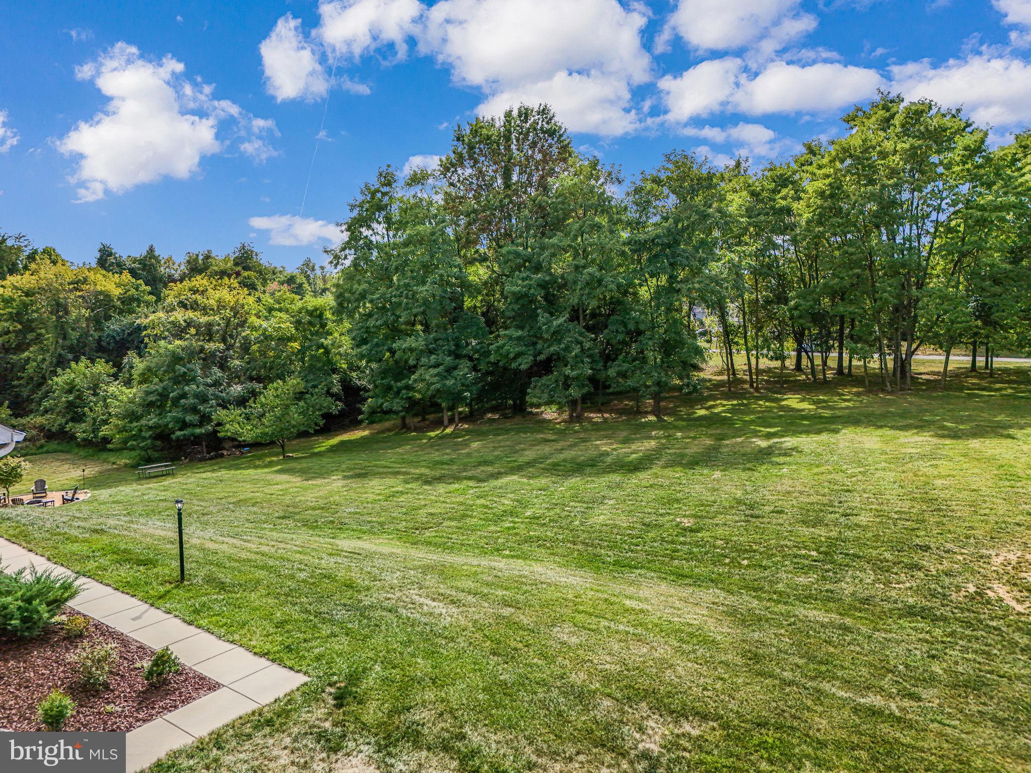 17344 ROUNDMONT PLACE