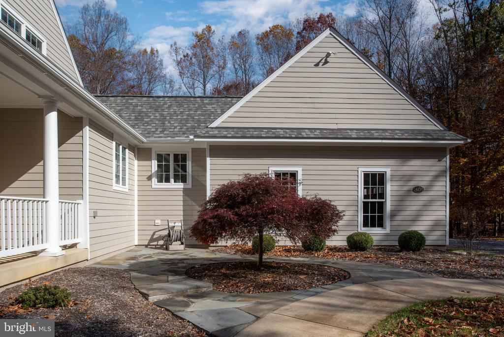14138 FERN VALLEY LANE
