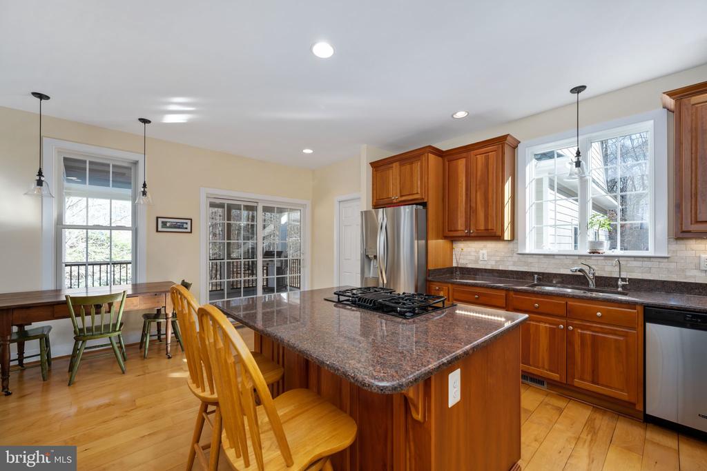 14138 FERN VALLEY LANE