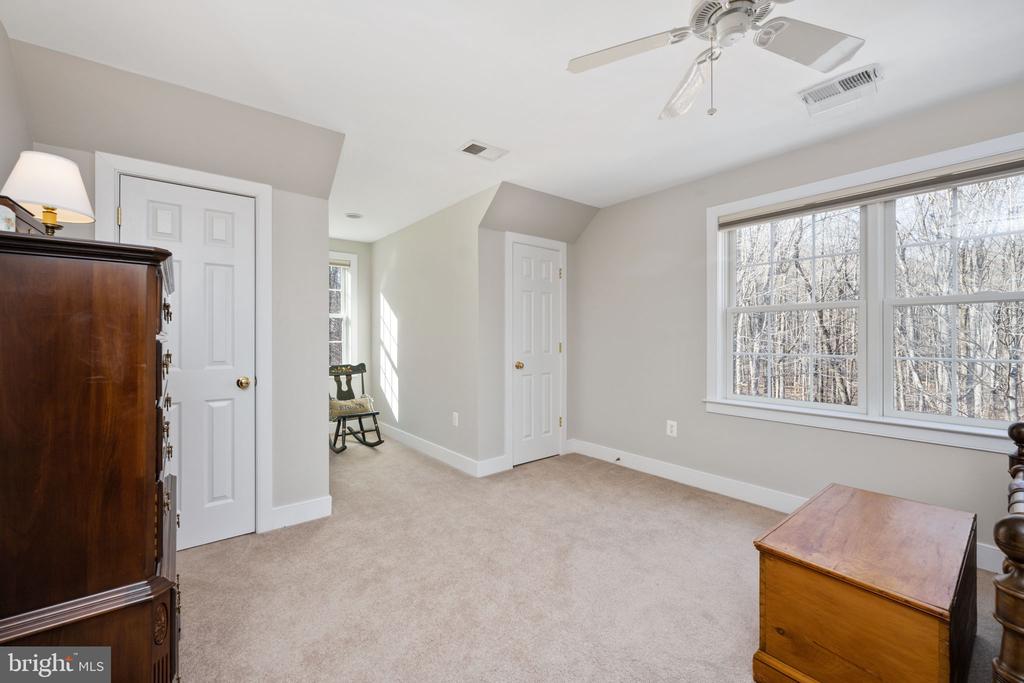 14138 FERN VALLEY LANE