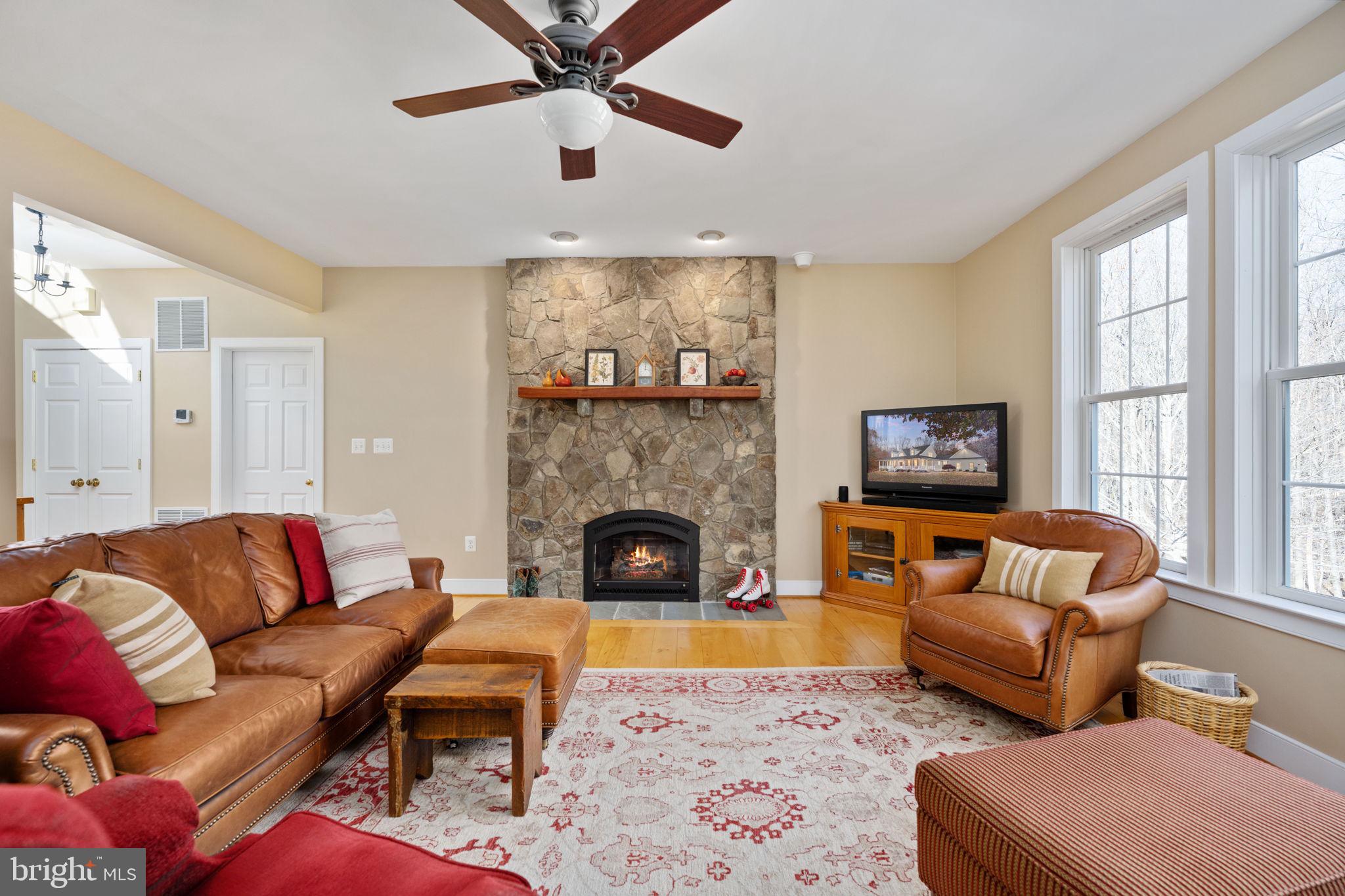 14138 FERN VALLEY LANE