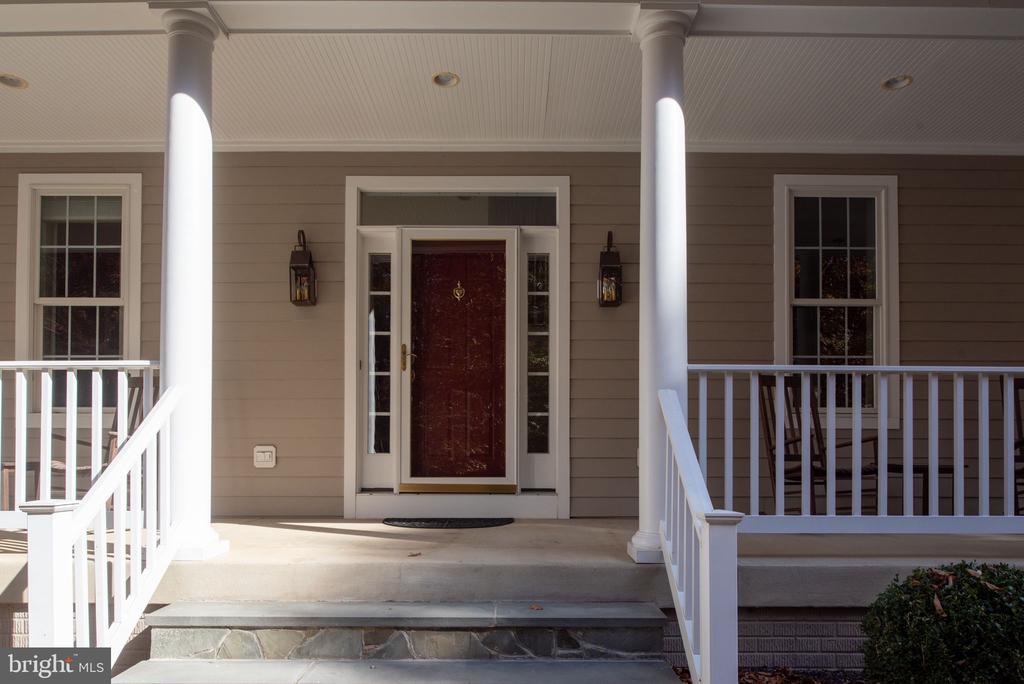 14138 FERN VALLEY LANE