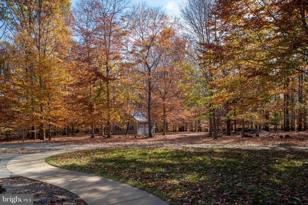 14138 FERN VALLEY LANE
