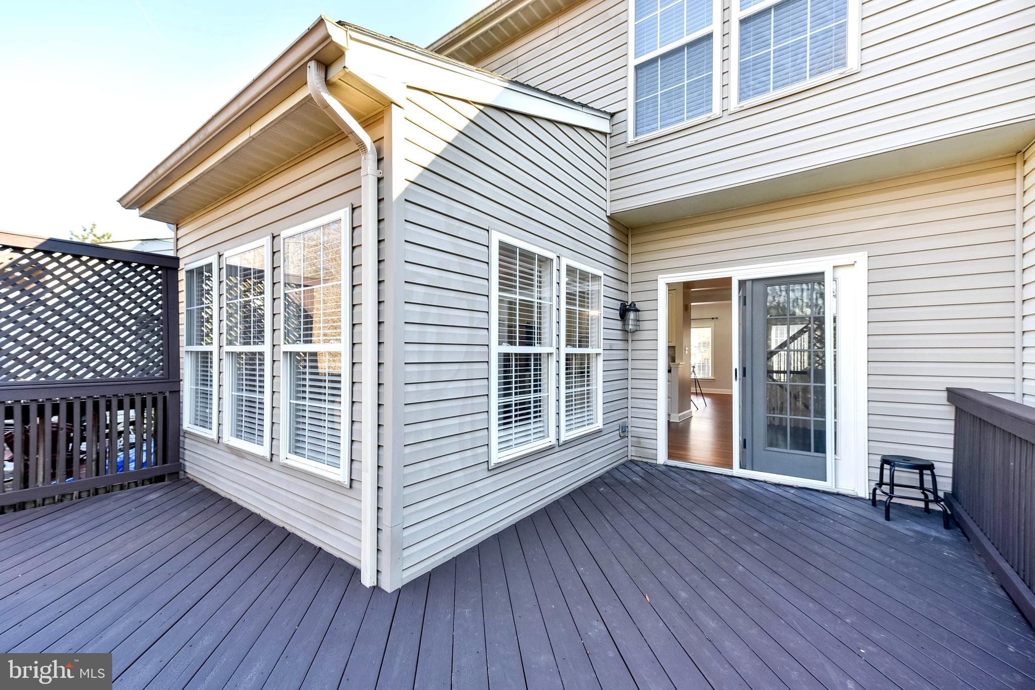 20419 DONCASTER TERRACE