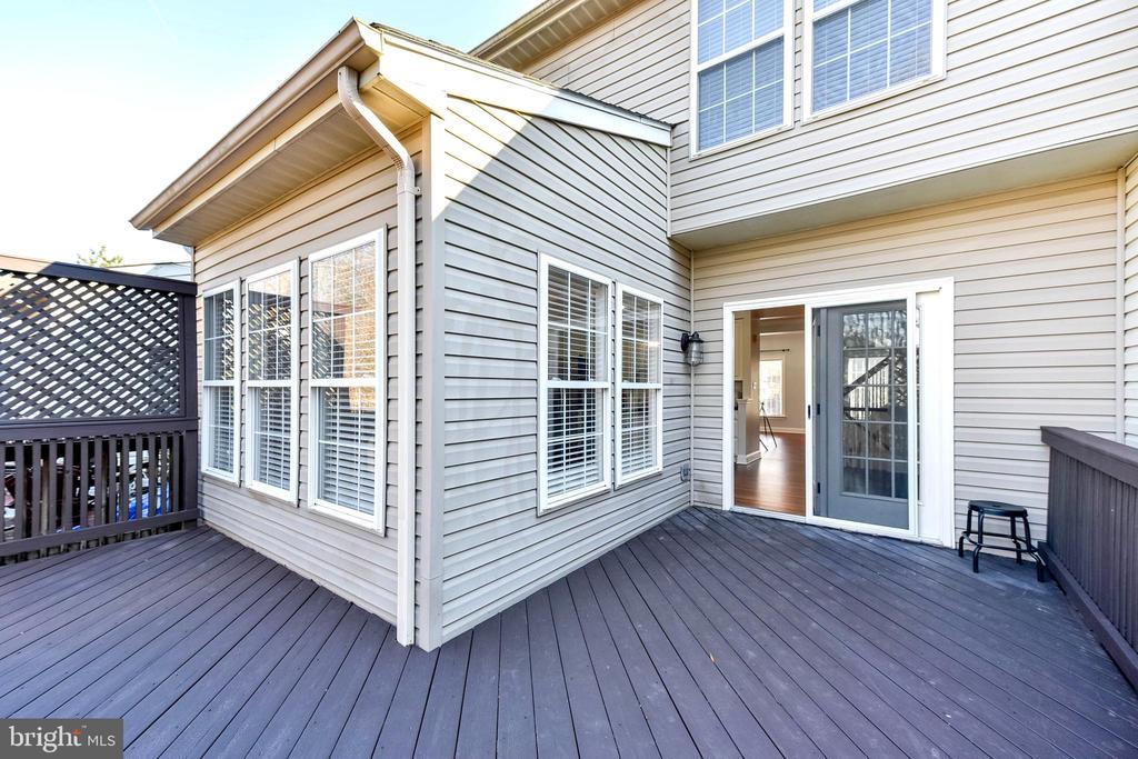 20419 DONCASTER TERRACE