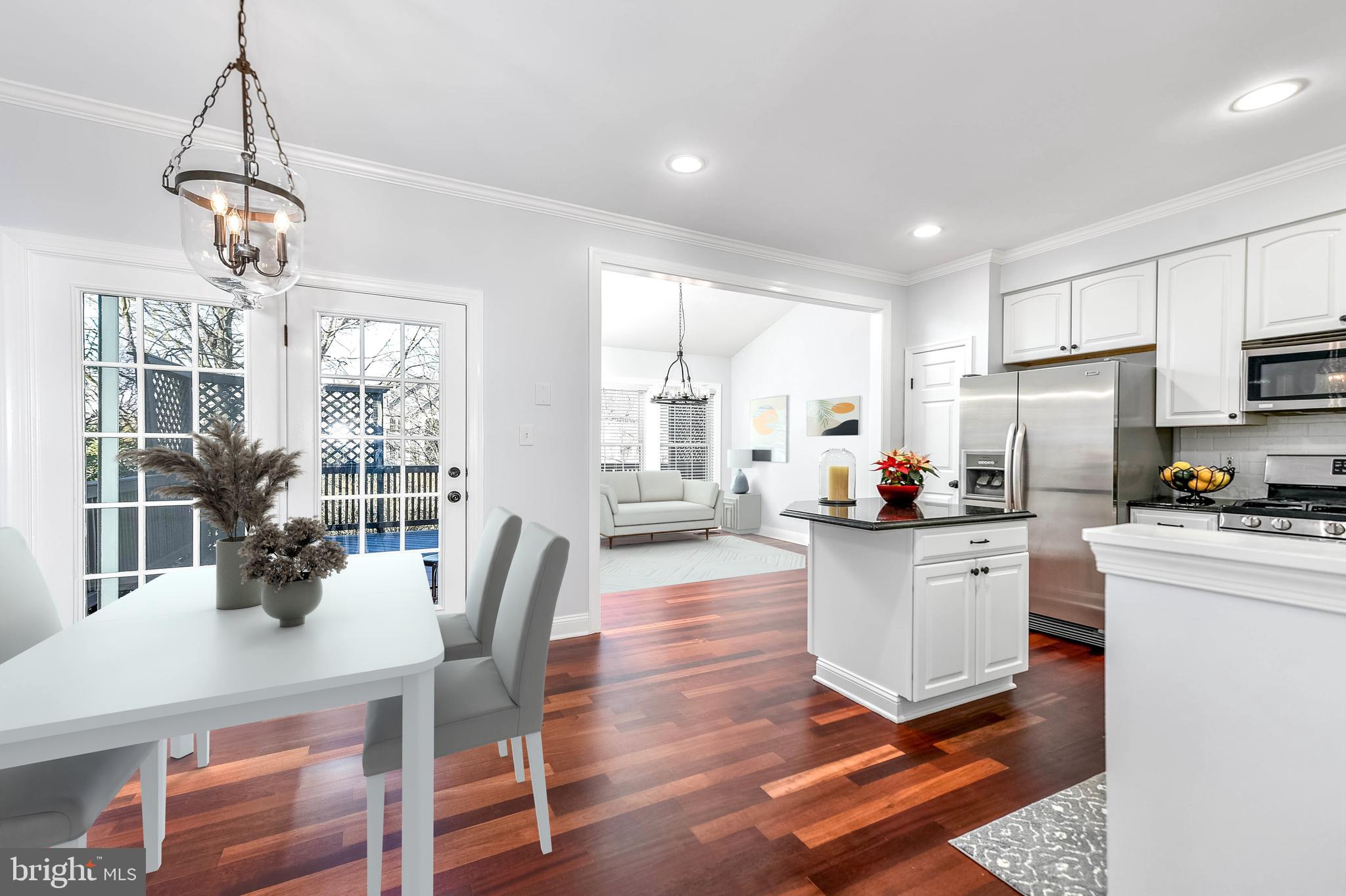 20419 DONCASTER TERRACE