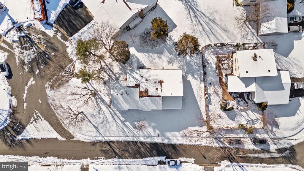 103 Farmington Ln