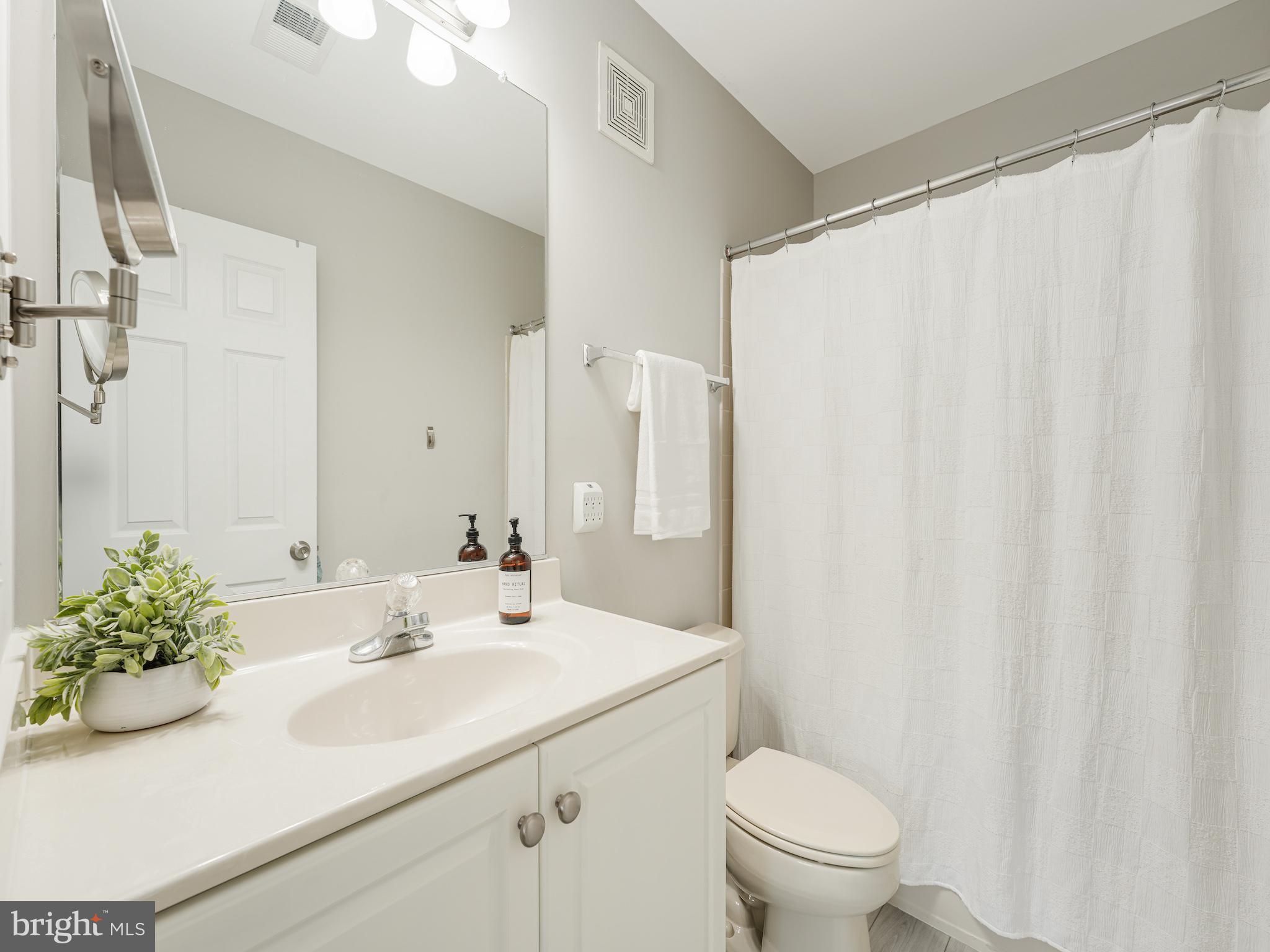 43920 Hickory Corner Ter #110