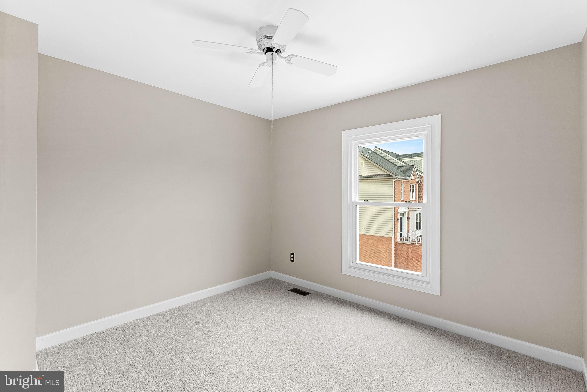 46538 Lynnhaven Sq