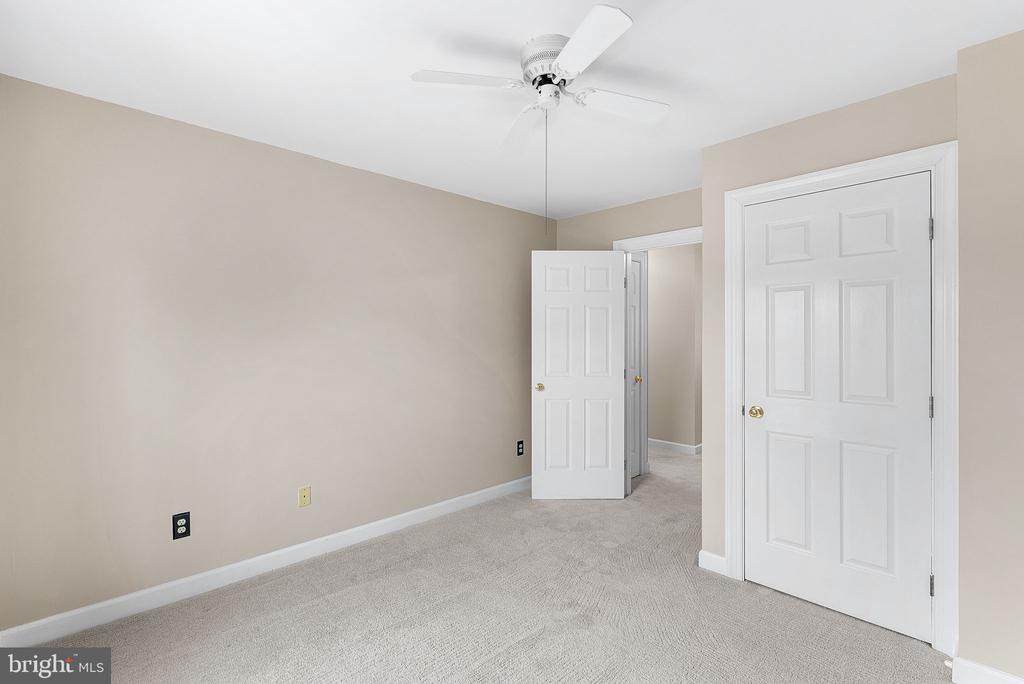 46538 Lynnhaven Sq