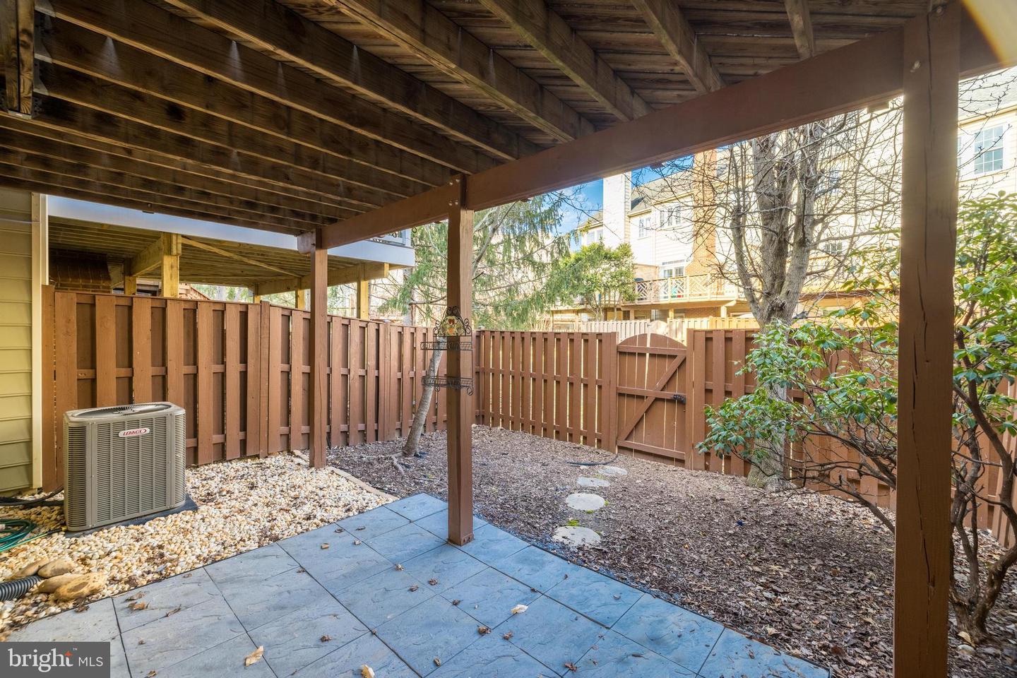 46538 LYNNHAVEN SQ