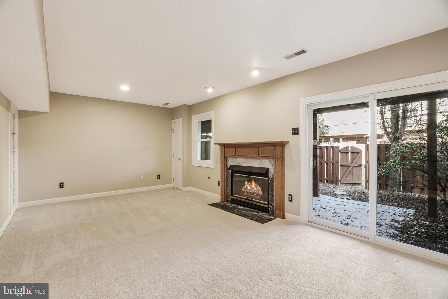 46538 LYNNHAVEN SQ