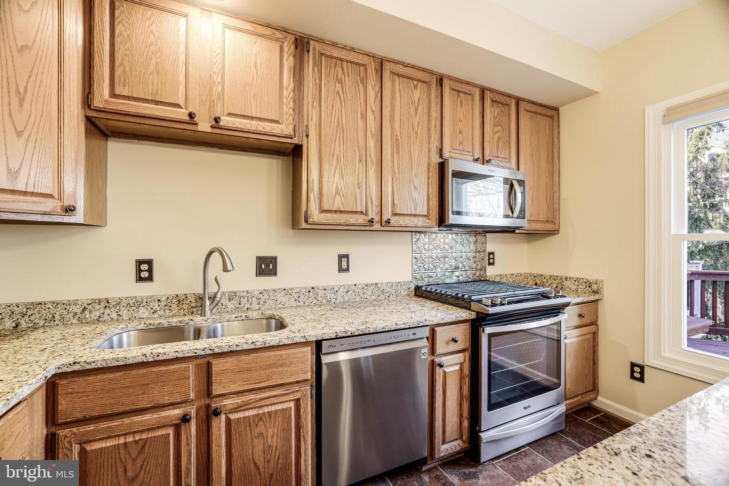 46538 LYNNHAVEN SQ