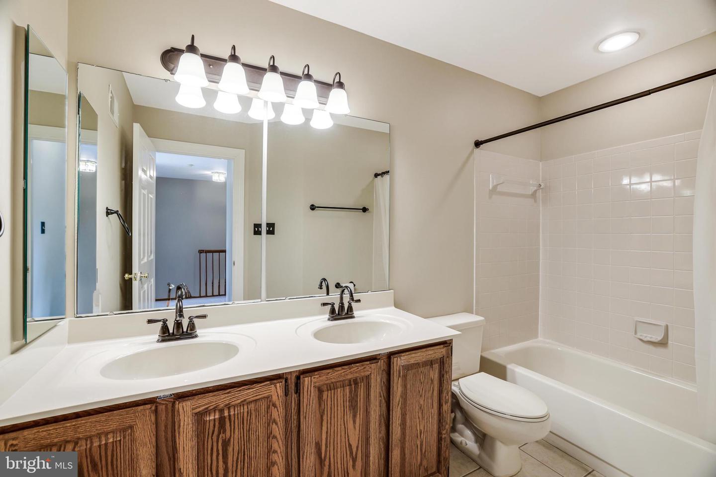 46538 LYNNHAVEN SQ