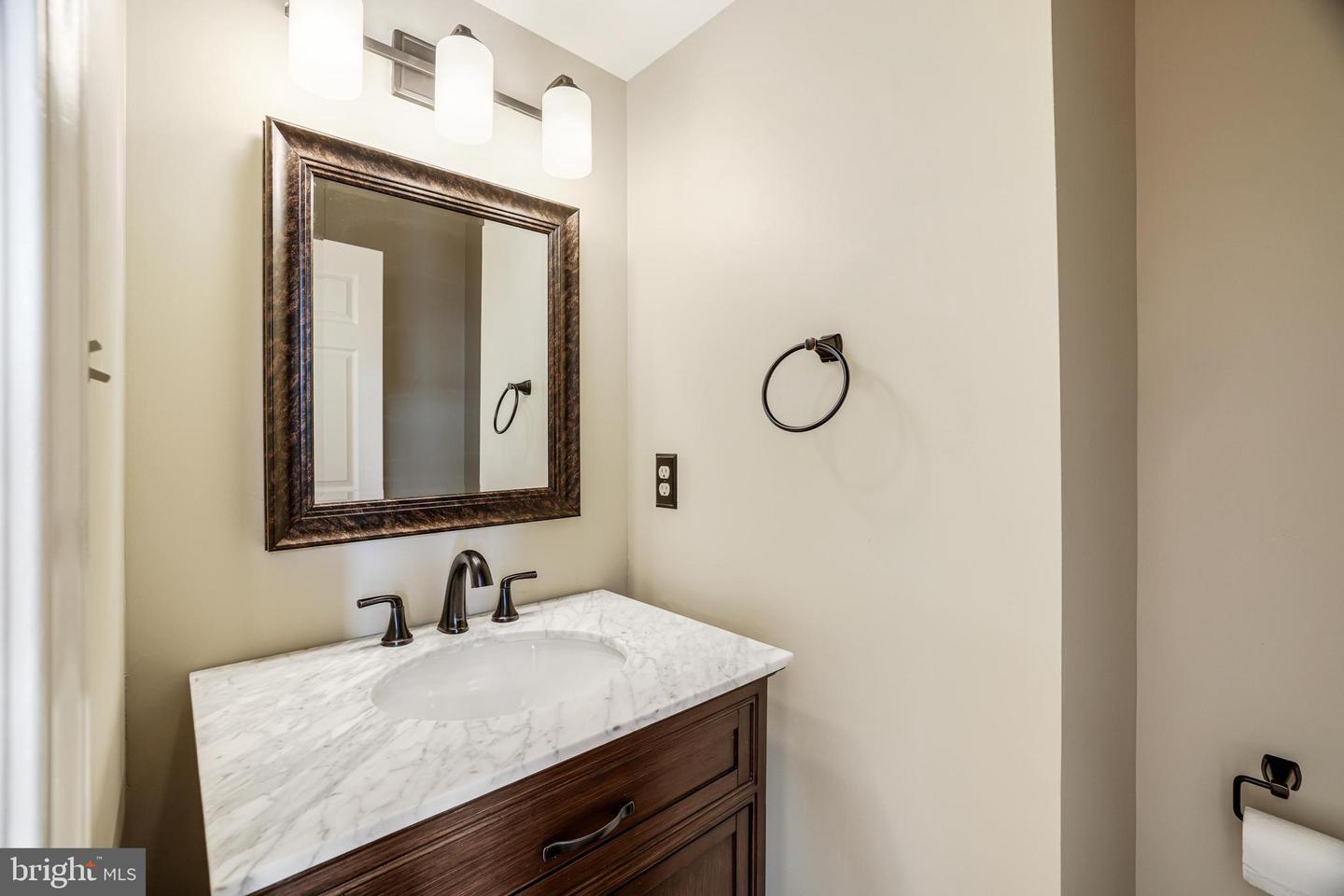 46538 LYNNHAVEN SQ