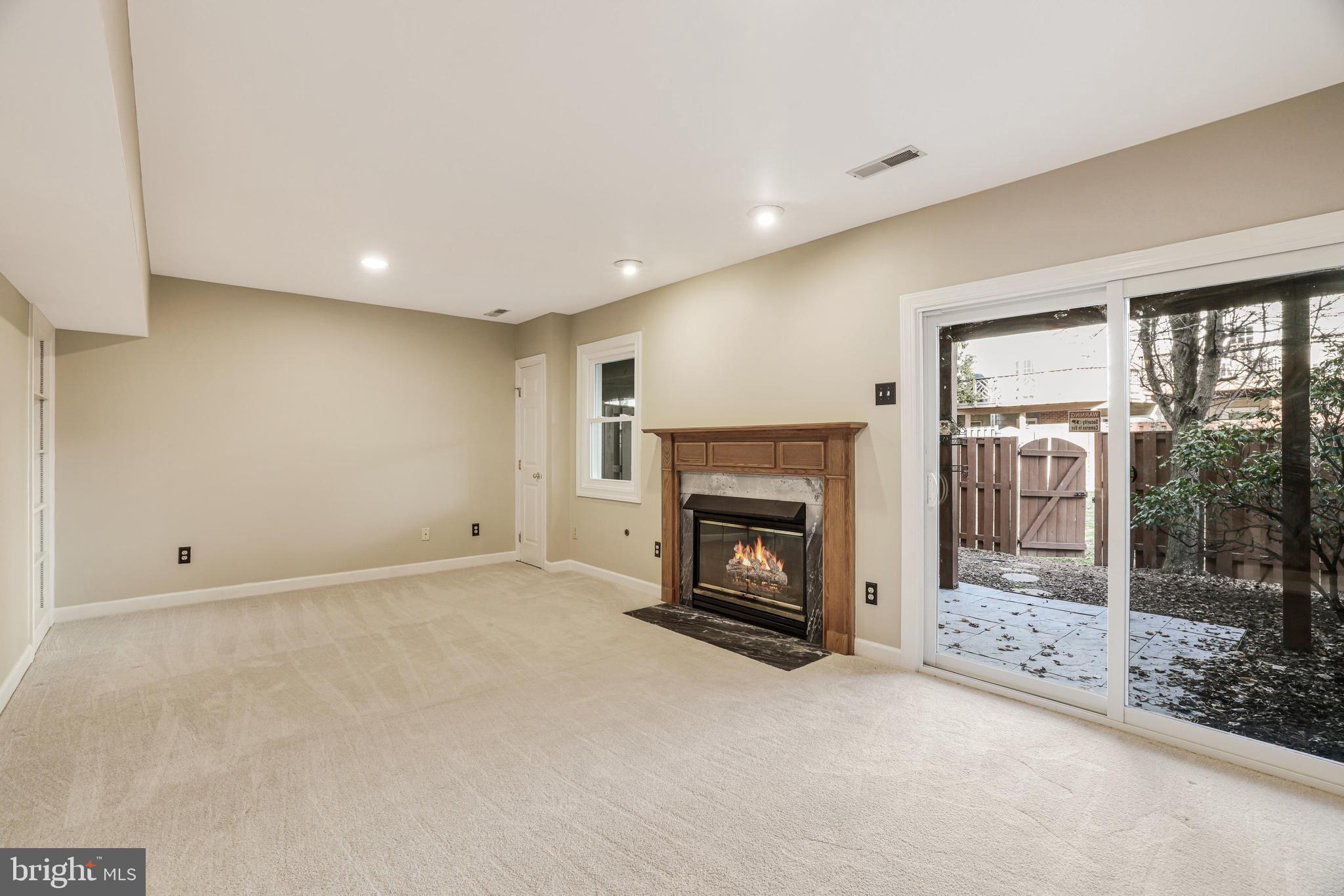 46538 LYNNHAVEN SQ