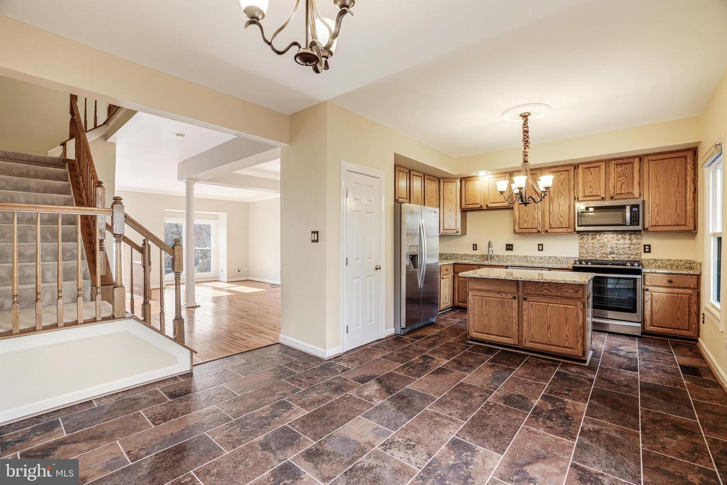 46538 LYNNHAVEN SQ
