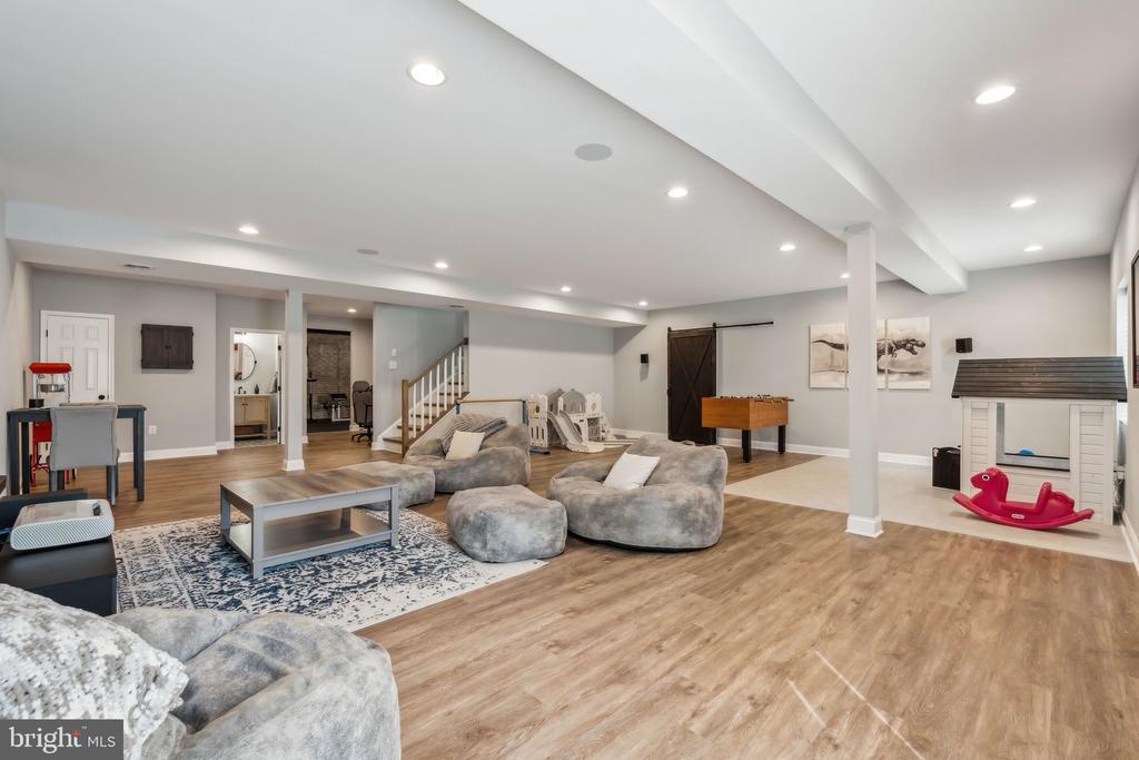 25956 Cullen Run Pl